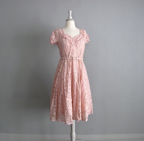 Roze kanten jurk