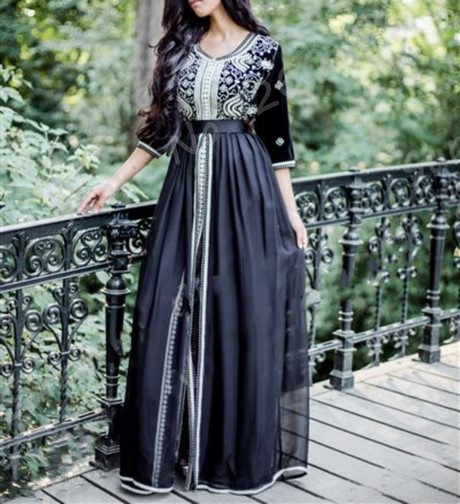 Zwarte marokkaanse jurk