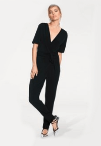 Zwarte jumpsuit bruiloft