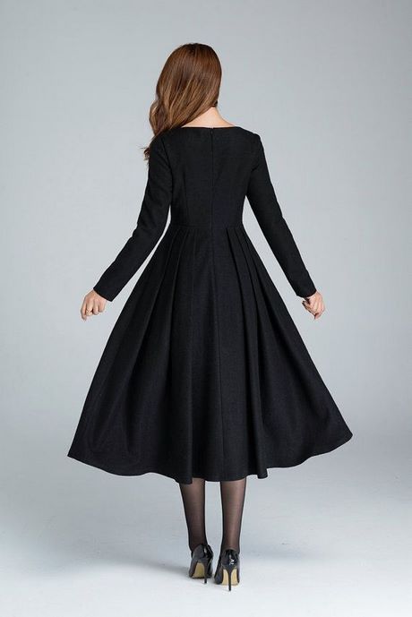 Midi jurk zwart lange mouw