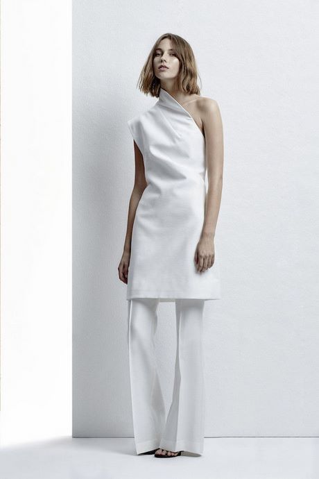 Satijnen witte jurk