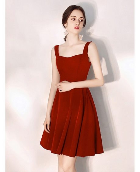 Kleine rode jurken