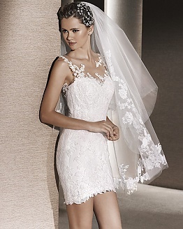 Pronovias korte trouwjurk