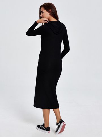 Zwarte lange jurk met kanten mouwen