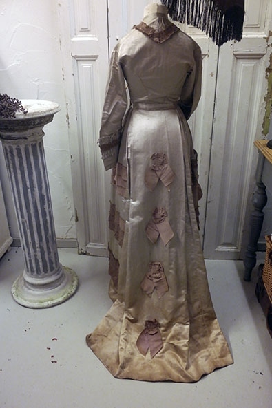 Antieke victoriaanse jurk