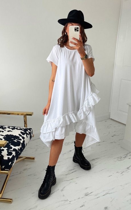 T shirt dress wit