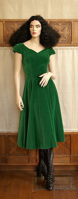 Groene velvet jurk
