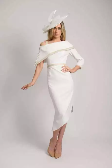 Anoola jurken 2023
