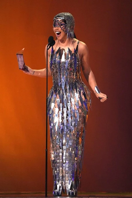 Cardi B Grammy ' s 2023 jurk
