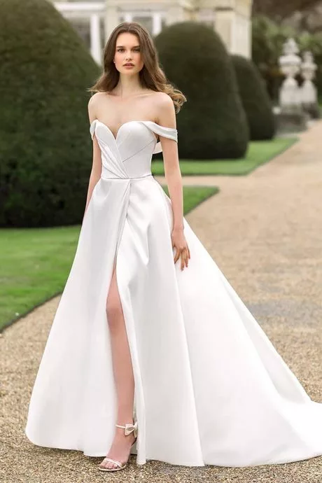 Mooie jurken om te dragen naar een bruiloft 2023