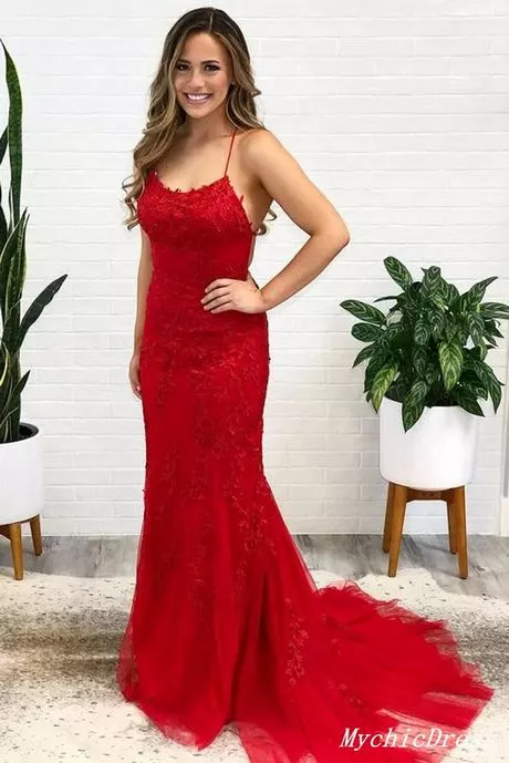Red lace prom dresses 2024