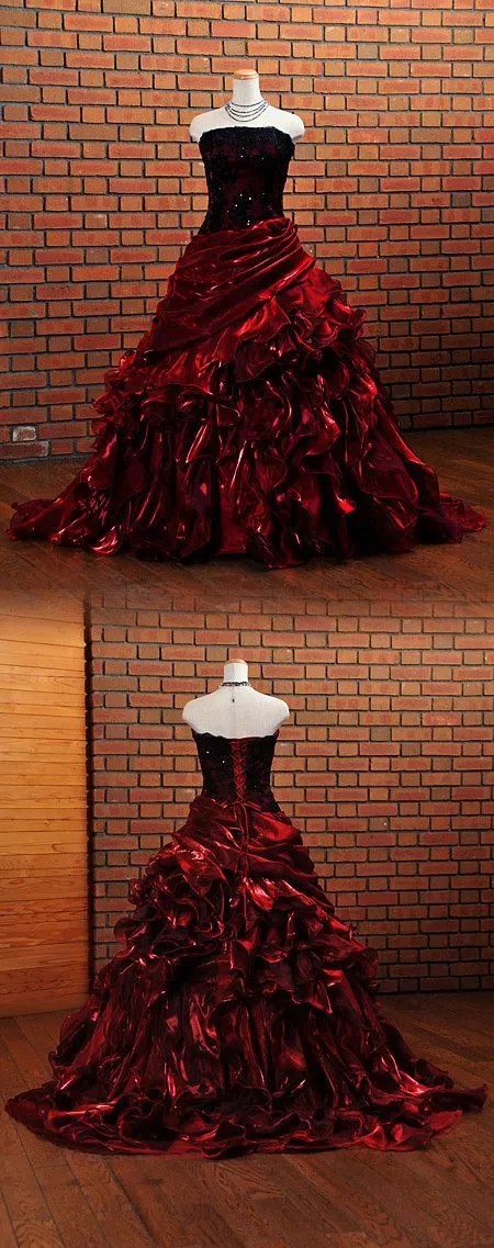 Rood 15 jurken 2024